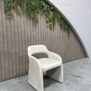 Elara Sculpt Chair
